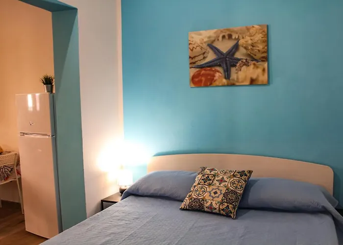 Casa Tura * 伊索拉戴里费米尼